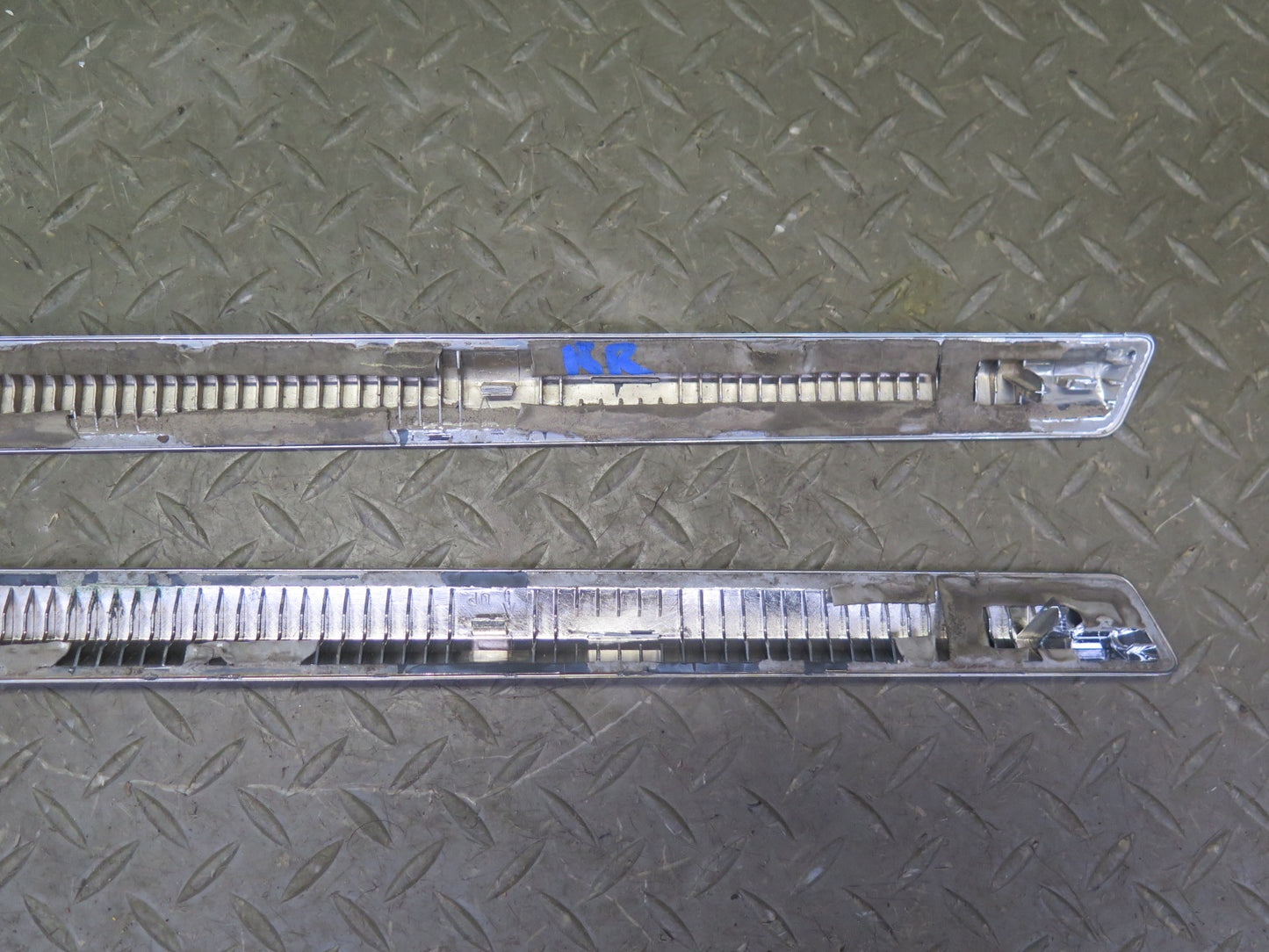 2009-2014 Cadillac Escalade Front & Rear Door Chrome Trim Molding Set