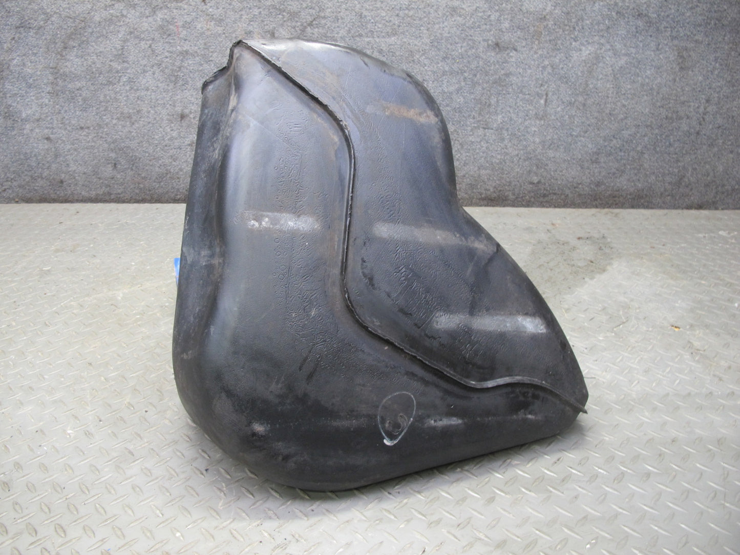 97-98 Chevrolet Corvette C5 Rear Right Fuel Tank 87K Miles 10292054 OEM