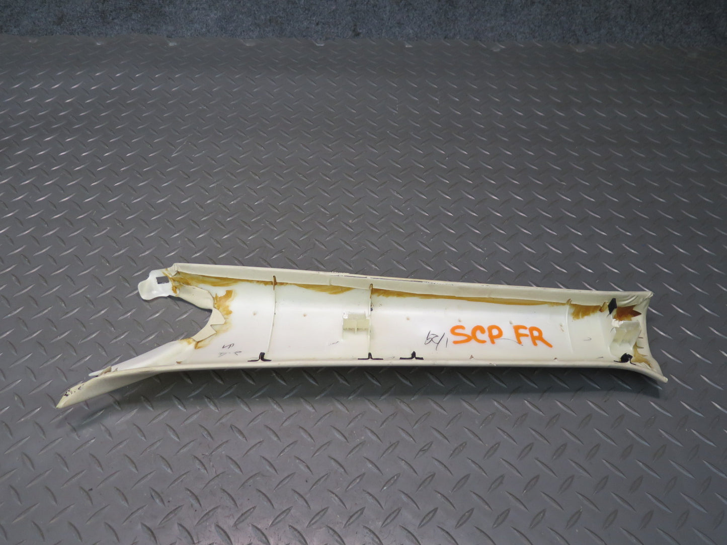02-10 Lexus UZZ40L SC430 Front Left & Right A Pillar Interior Trim Panel Set OEM