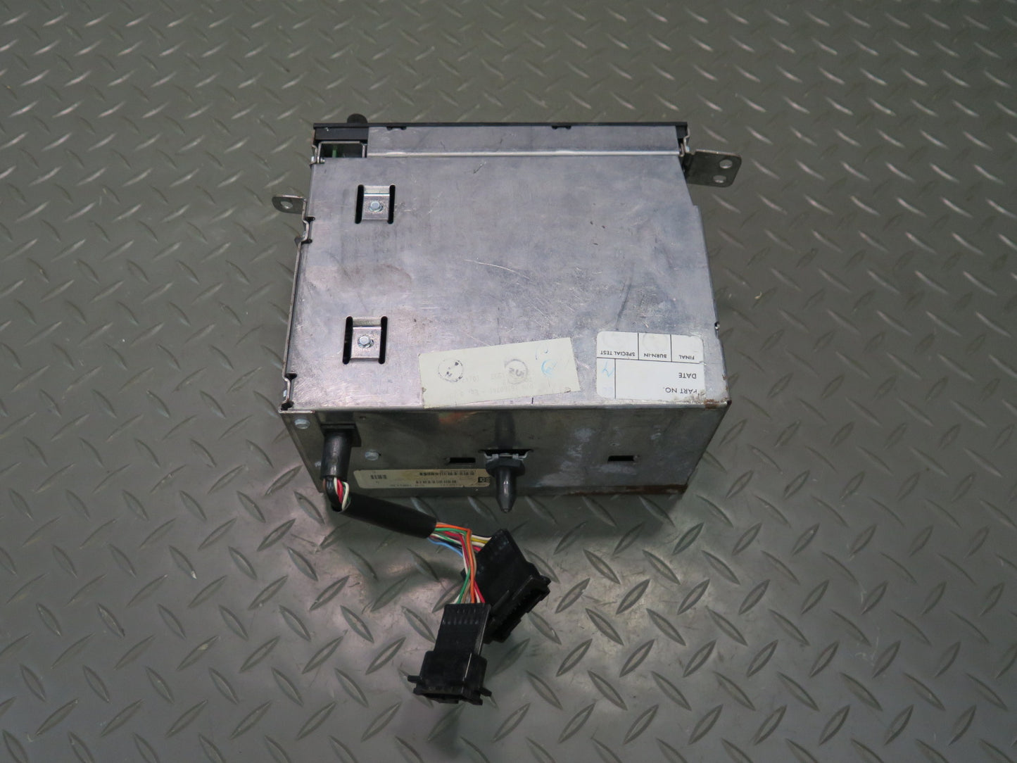 92-93 Chevrolet Corvette C4 Cassette Radio Player Receiver 16160741 OEM