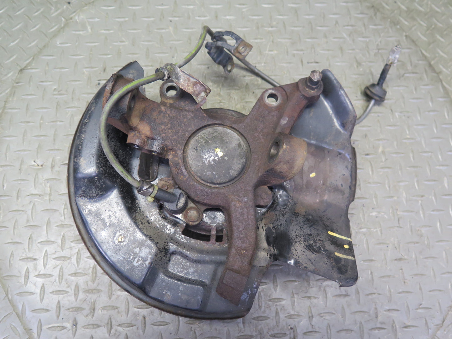 89-92 Toyota Supra MA70L Front Right Spindle Knuckle Wheel Hub Bearing w ABS OEM