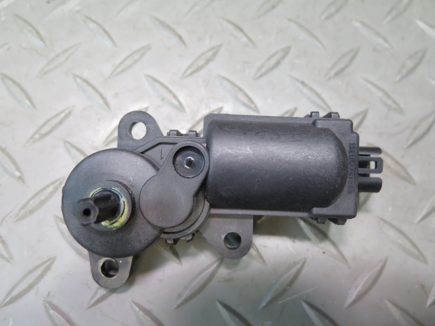 2004-2009 Cadillac XLR A/C Heater Hvac Blend Door Actuator Motor Set