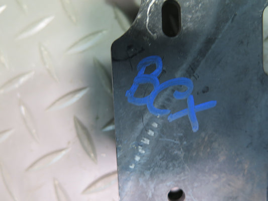 2004-2009 Cadillac XLR Front Right & Left Side Hood Bonnet Hinge Support Set