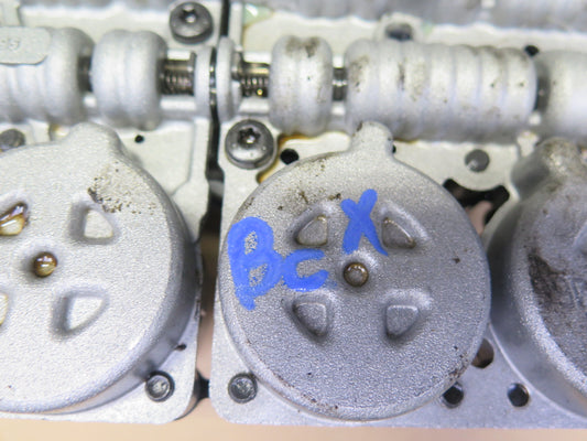 2004-2006 Cadillac XLR 4.6L V8 5-SPEED 5L50 Automatic Transmission Valve Body