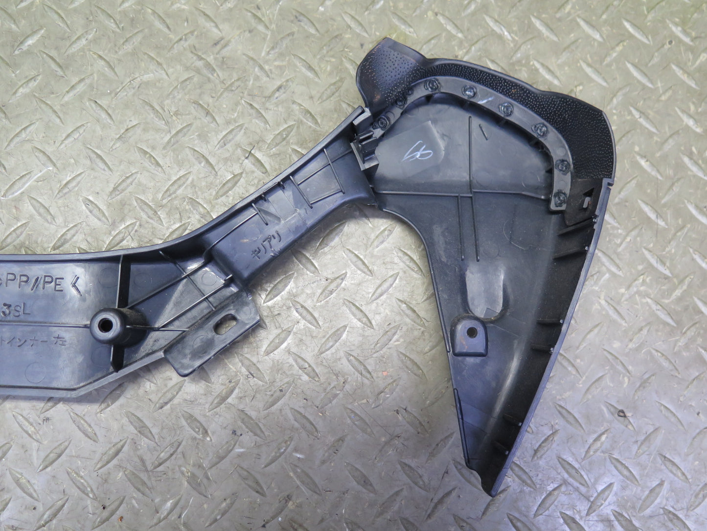 03-05 Lexus UZS161L GS430 Front Left Seat Trim Cover Panel Black OEM