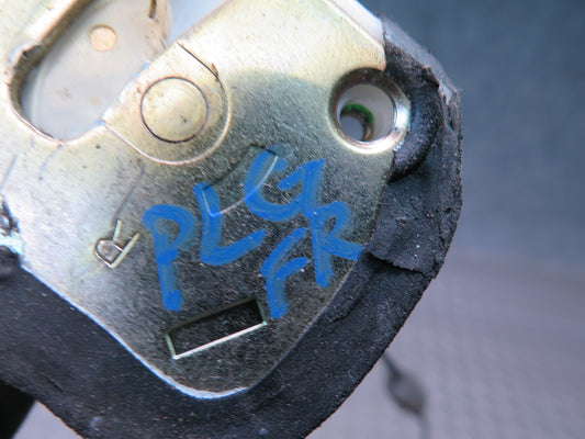 01-05 Lexus UZS161L GS430 GS300 Front Right Pass Door Lock Latch Actuator OEM