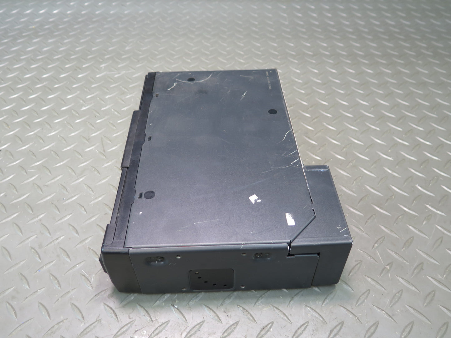 96-02 Mercedes R129 Sl-class CD Changer Player w Magazine 0028205989 OEM