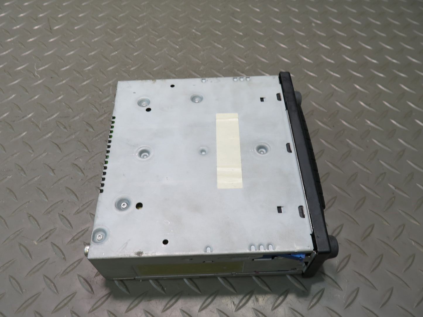 1999 Porsche 911 Carrera 996 CR-220 Radio Player Receiver