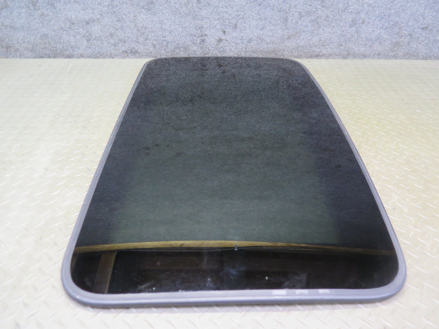 01-05 Lexus UZS161L GS430 GS300 Sunroof Moon Roof Window Glass OEM