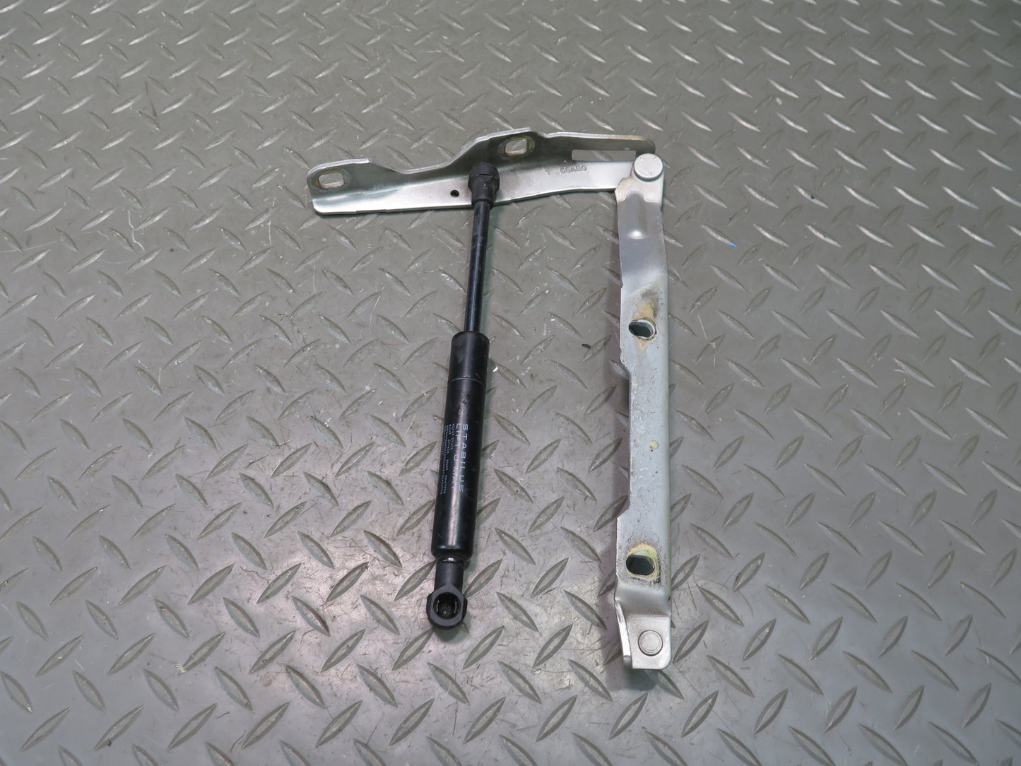 1999-2004 Porsche 911 996 Front Hood Bonnet Hinge w Shock Support Set of 2