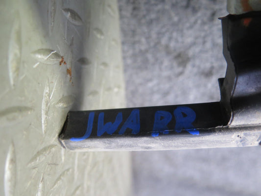 18-23 Jeep Wrangler JL 4-DOOR Rear Right Door RUN Channel Seal Glass Window OEM