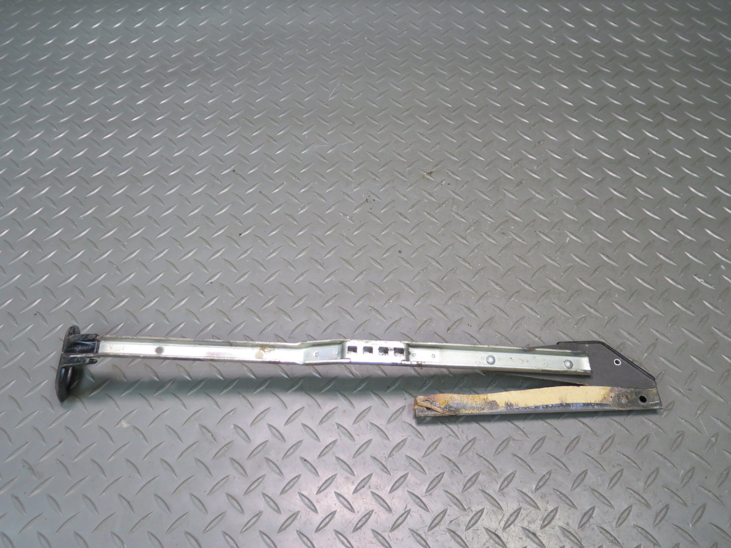 75-76 Mercedes W115 300SD Front Left Seat Track Rail w Handle Set OEM