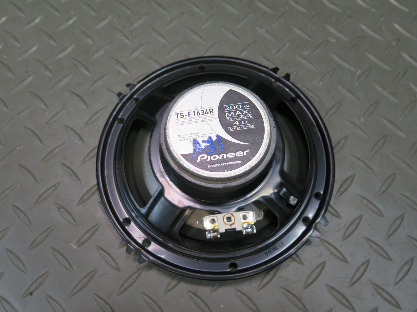 Set of 2 Pioneer TS-F1634R Coaxial 2-WAY Speaker