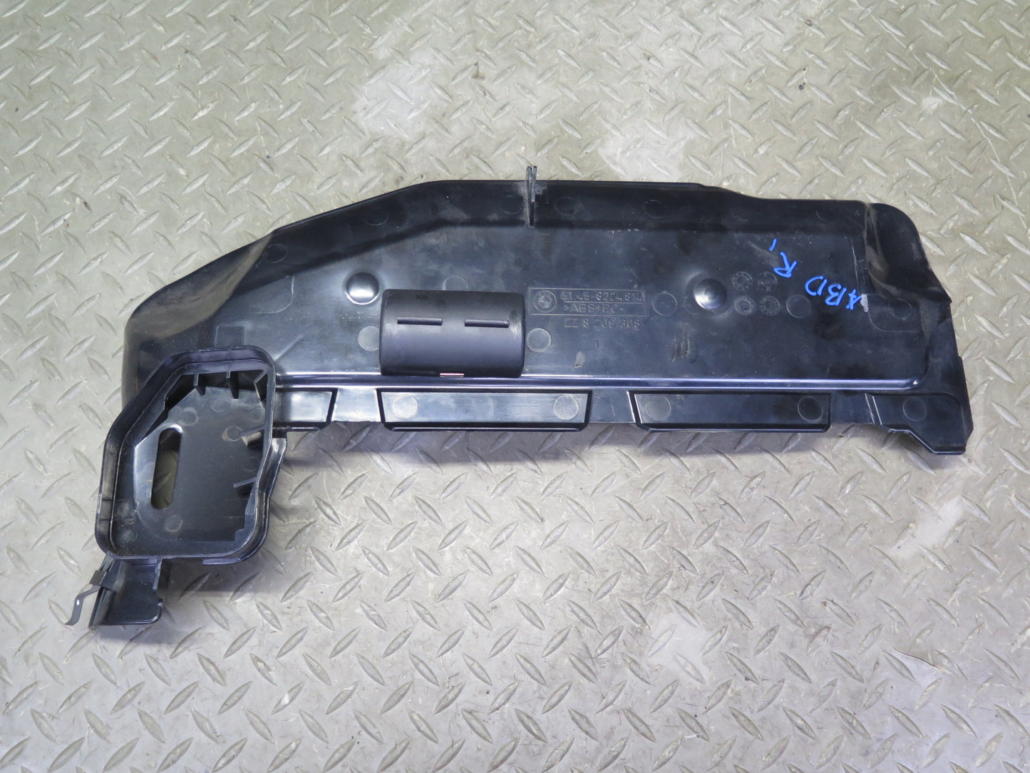 01-06 BMW E46 330ci A/T Set of 2 Left & Right Lower Kick Trim Cover Panel OEM
