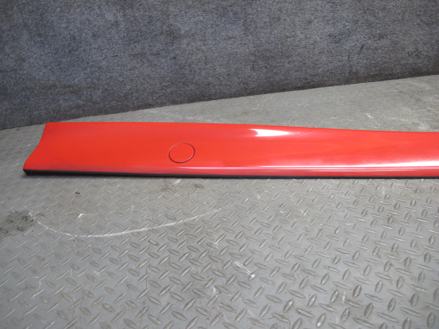 95-99 BMW E36 318ti Compact Set of 2 Side Skirt Rocker Panel Molding RED OEM