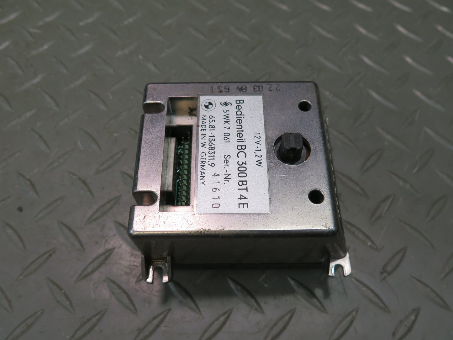 83-84 BMW E24 633CSi Input Unit OBC On-board Computer 1368311 OEM