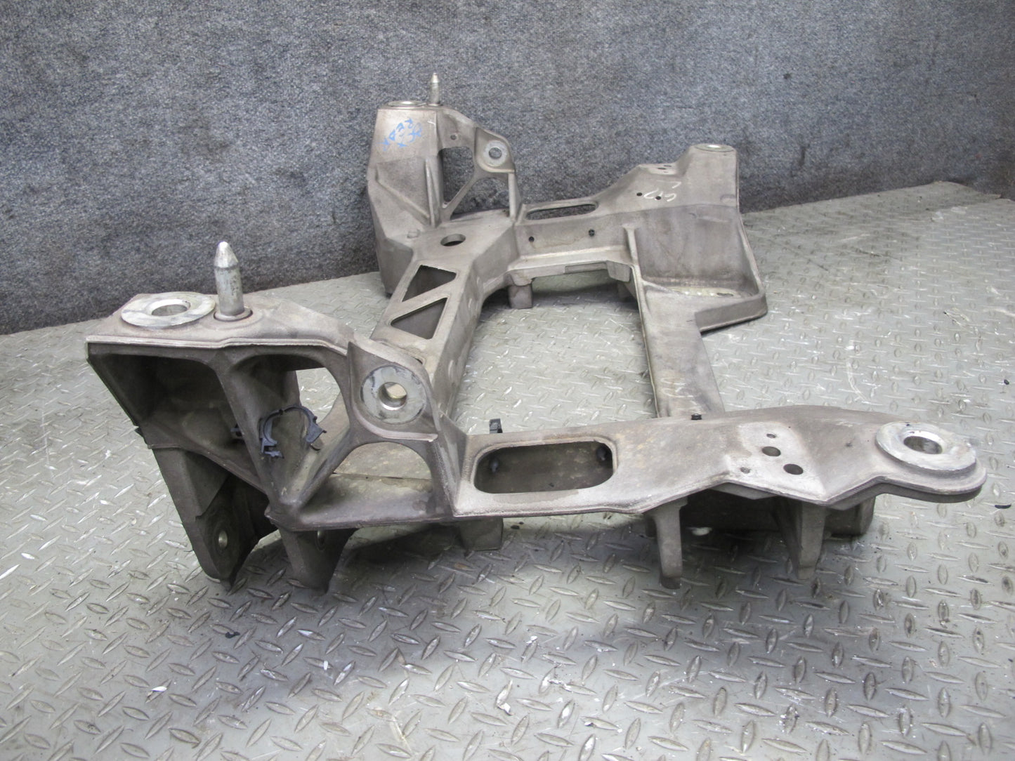 2004-2009 Cadillac XLR Rear Engine Sub Frame Subframe Crossmember Cradle