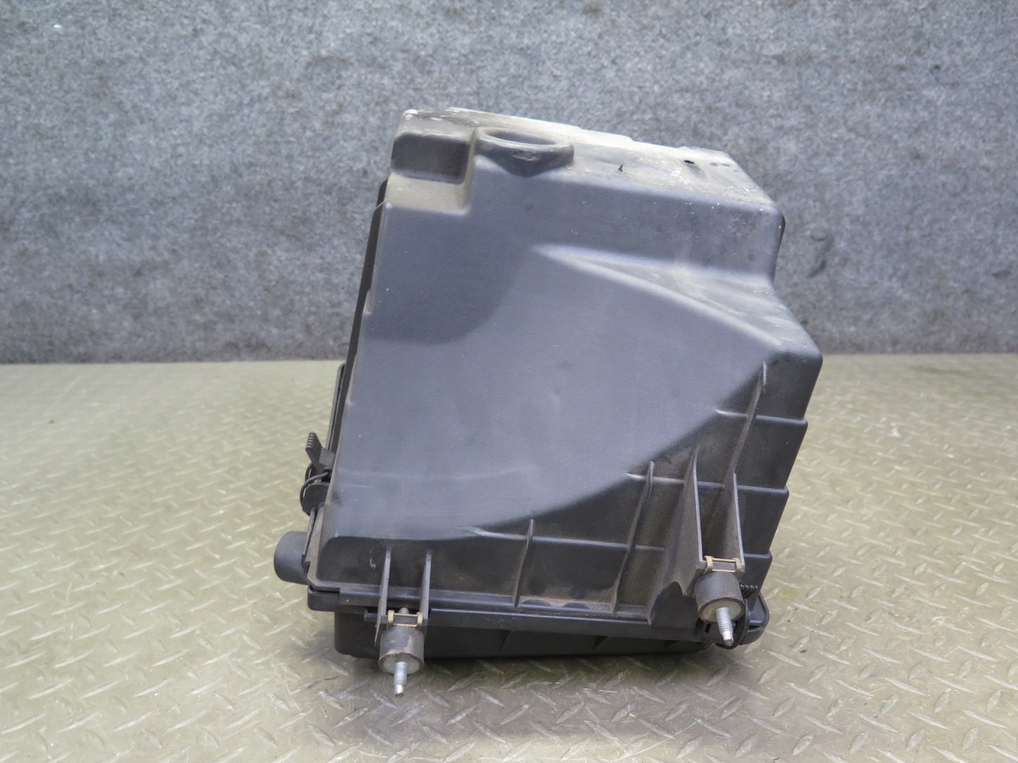 95-99 BMW E36 318ti Air Intake Cleaner Filter Box OEM
