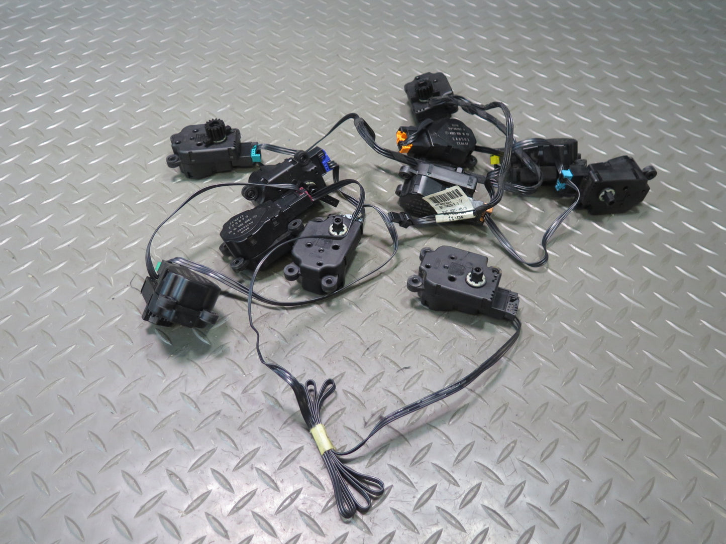 03-12 Mercedes R230 Sl-class A/C Heater Flap Door Actuator Motor Wiring Set OEM