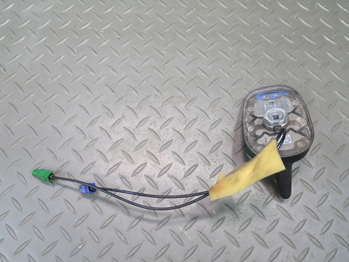 11-14 VW Golf GTI R MK6 Upper Roof Exterior Shark FIN Antenna Black OEM