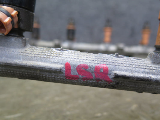 98-00 Lexus UCF20L LS400 1UZFE Fuel Rail w Injector Set Assembly 102K Miles OEM