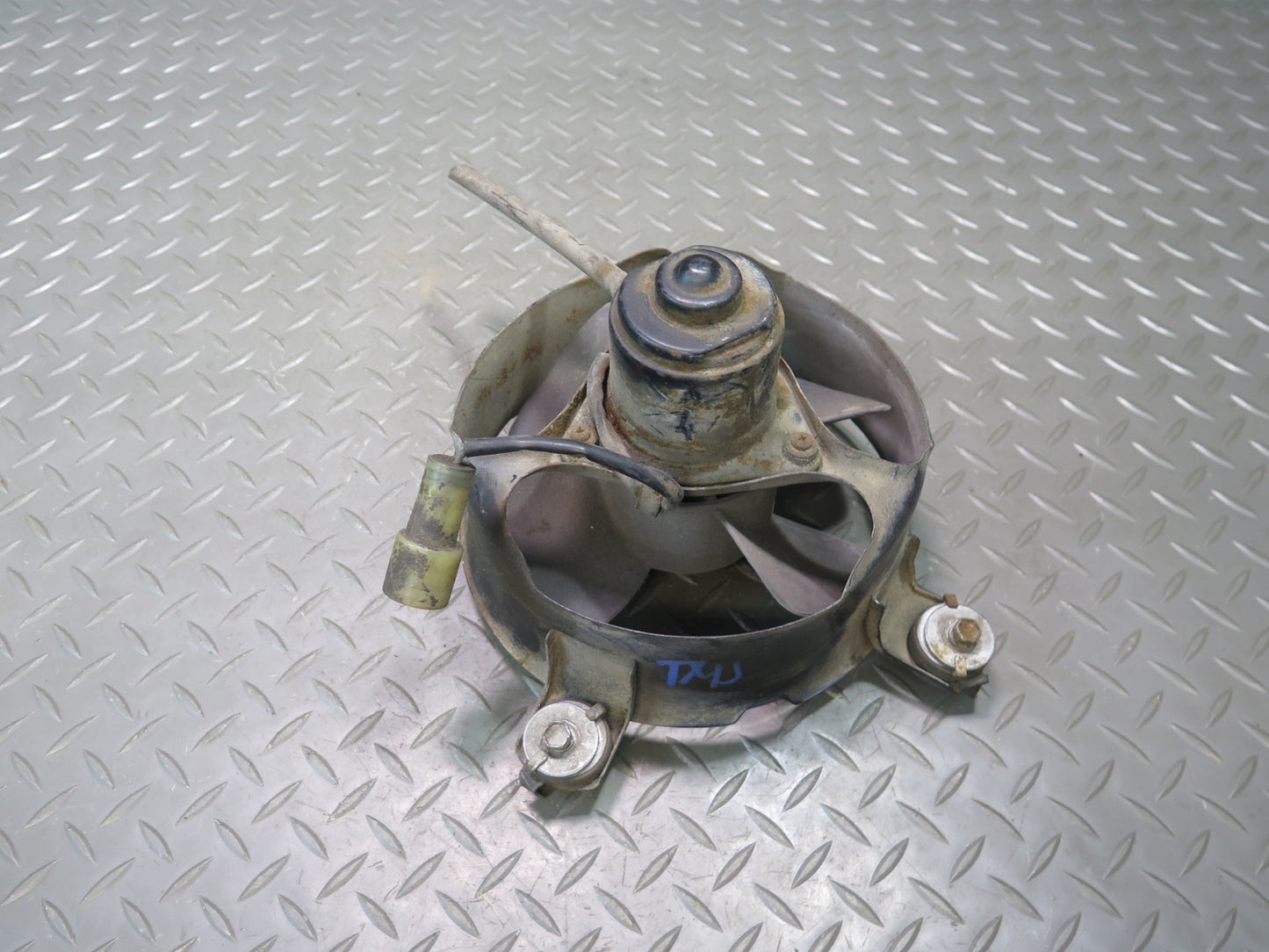 85-88 Toyota MR2 AW15 NA M/T Engine Bay Cooling Fan w Motor & Shroud Assy OEM