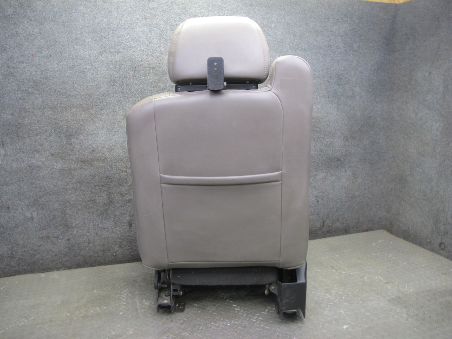 2005-2007 Hummer H2 Front Left & Right Side Leather Seat Set of 2