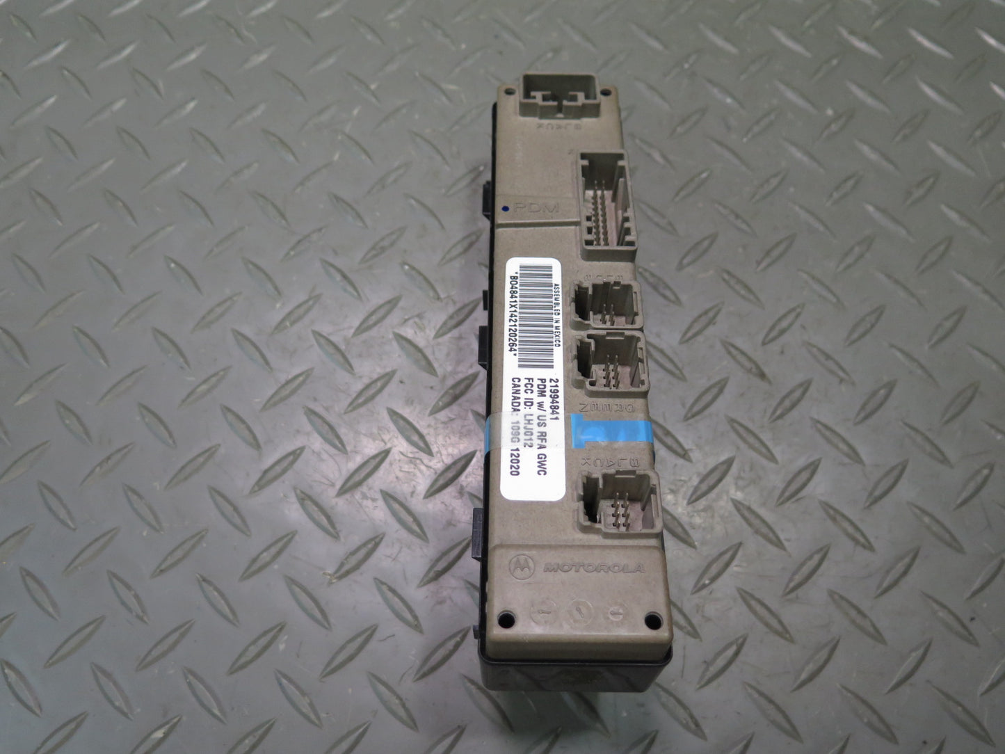 2003-2007 Hummer H2 Front Right Pass Side Door Window Switch 21994841