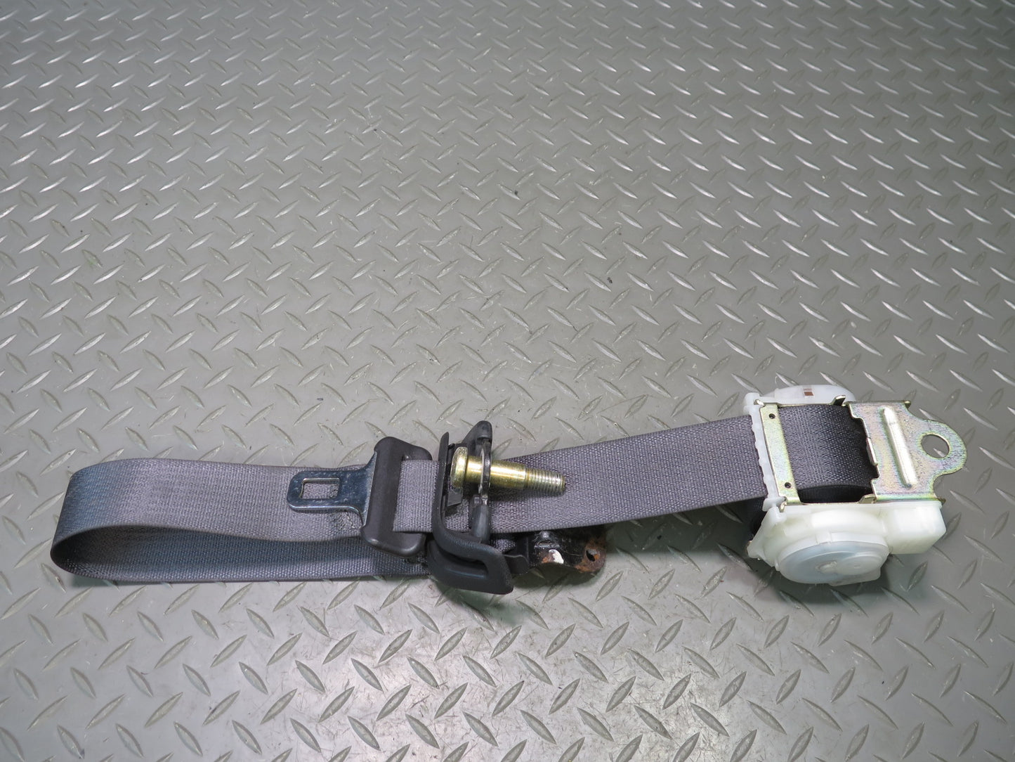 03-07 HUMMER H2 REAR RIGHT & LEFT SIDE SEATBELT RETRACTOR SET OEM