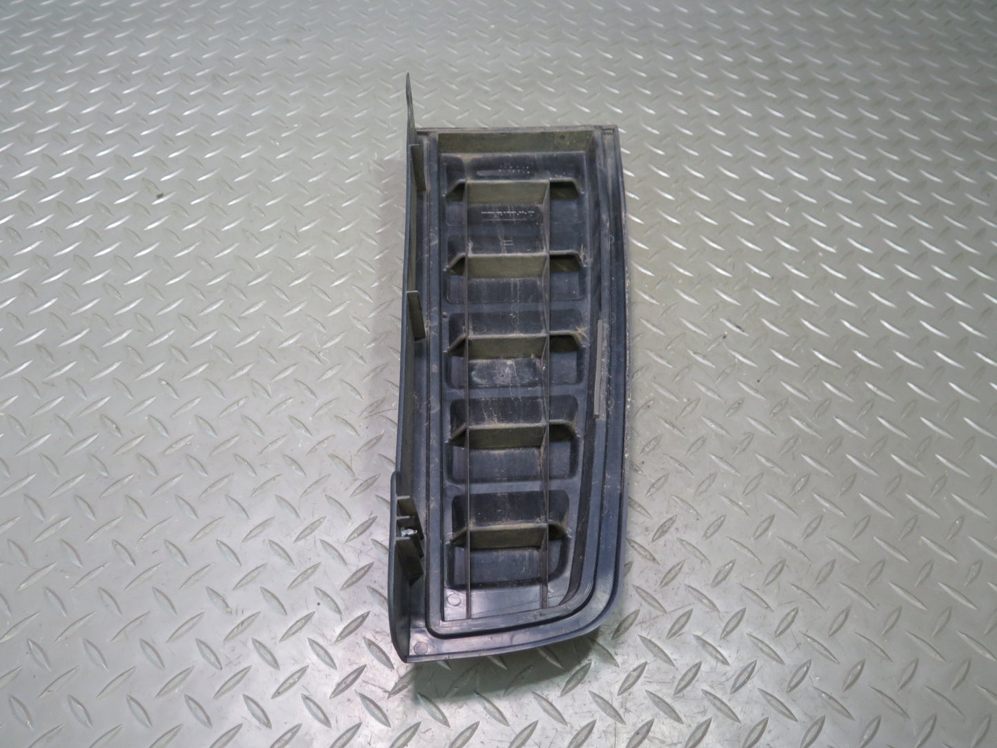 2003-2009 Hummer H2 Rear Upper Tail Light Air Vent Applique Trim Grille Set of 2