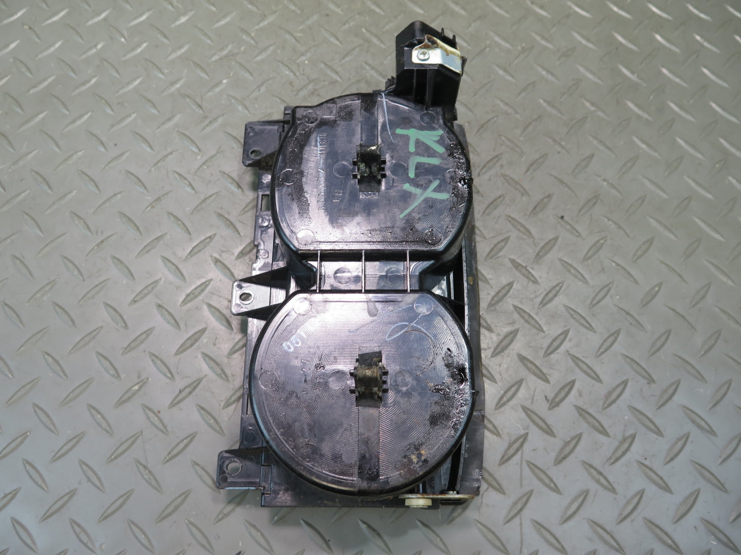 2003-2007 Lexus UZJ100L LX470 Front Center Console CUP Holder