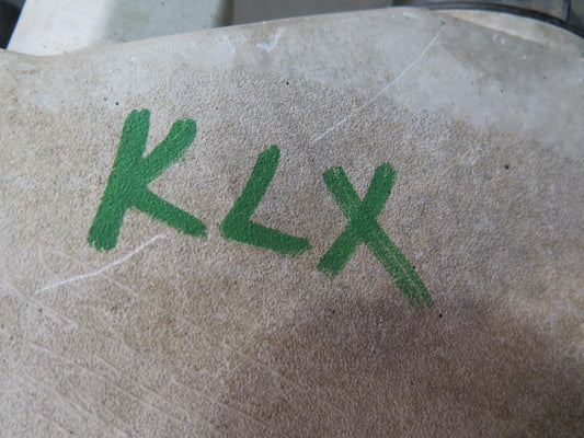 2003-2007 Lexus UZJ100L LX470 Front Right Fog Light Lamp