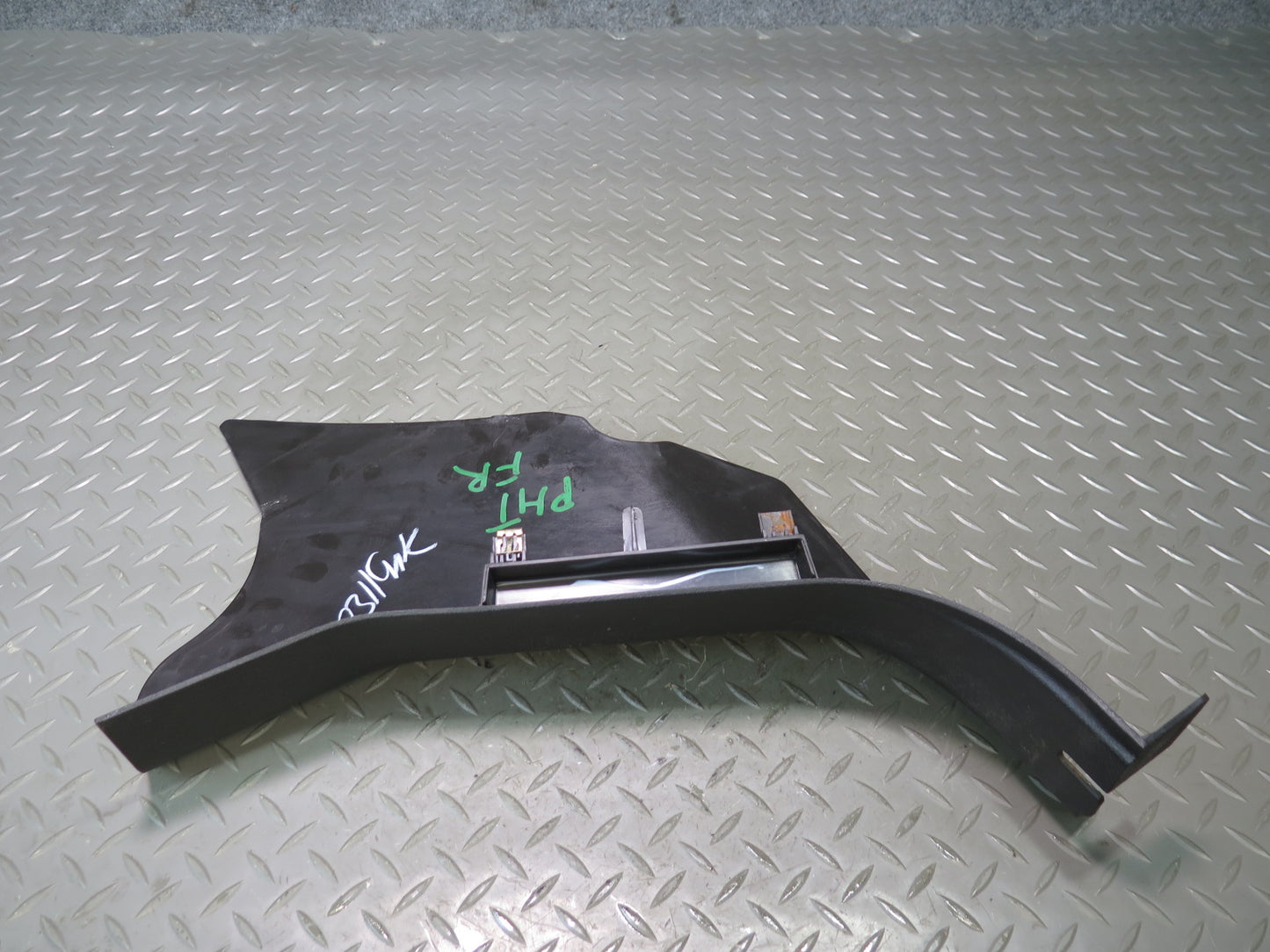 2003-2009 Hummer H2 Front Right Pass Side Lower Kick Trim Cover Panel