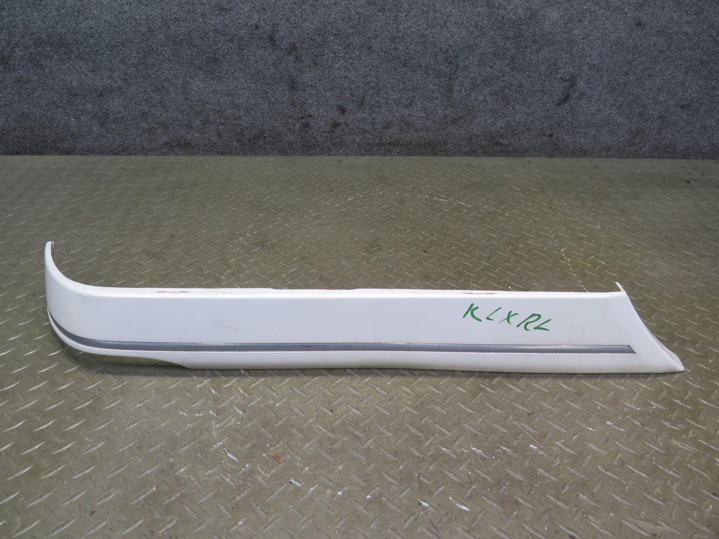 03-07 Lexus LX470 Front & Rear Left Door Fender Lower Trim Molding Set of 4