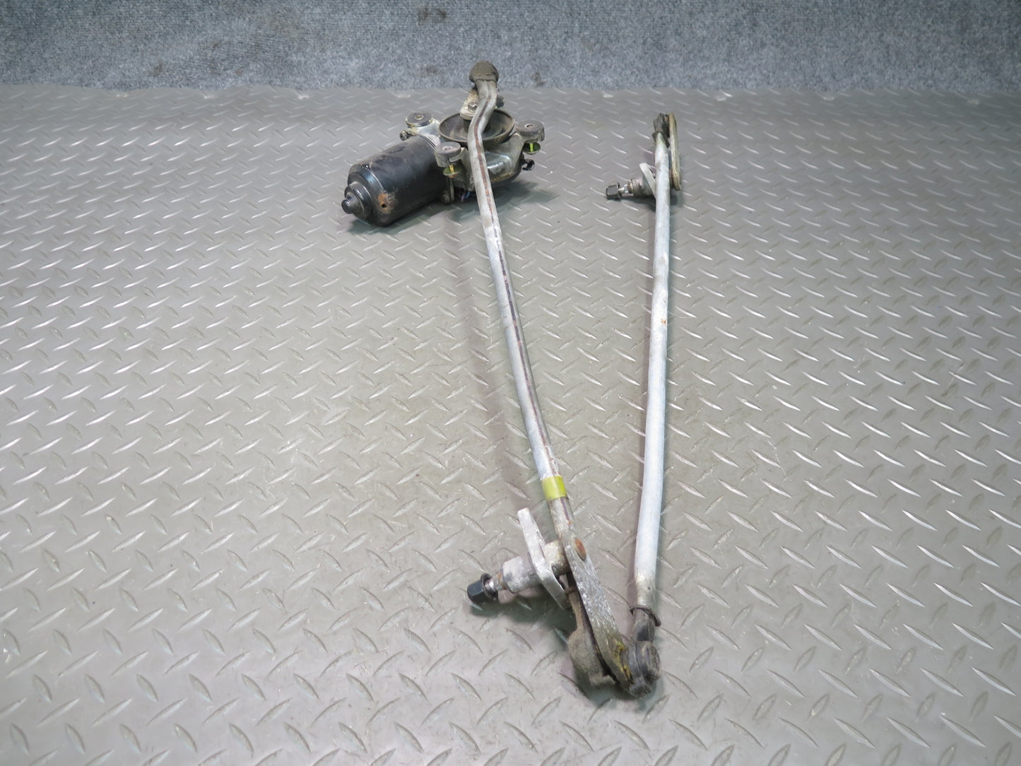 86-92 Toyota Supra MA70L Front Windshield Wiper Transmission Linkage w Motor OEM