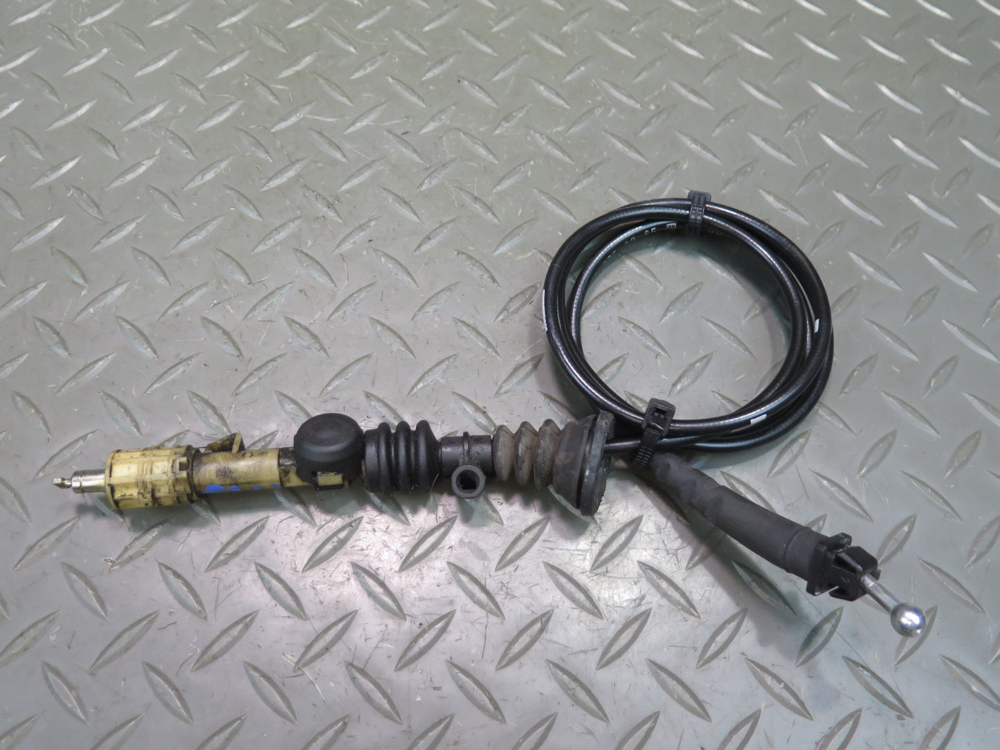 2000 Mercedes R129 Sl-class Transmission Control Cable 1292901285 OEM