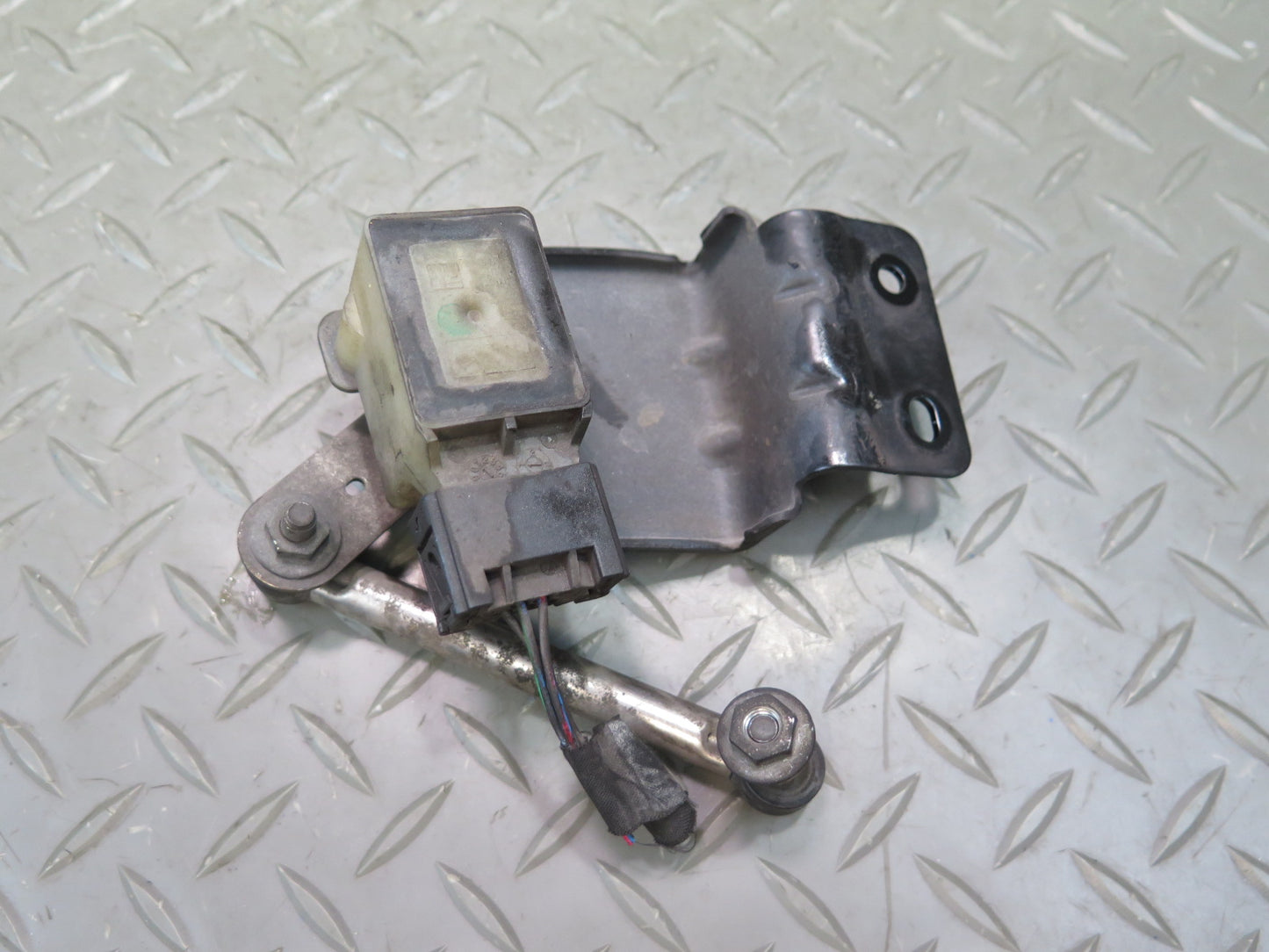 2014-2020 Maserati Ghibli M157 Rear Right Suspension Height Level Sensor