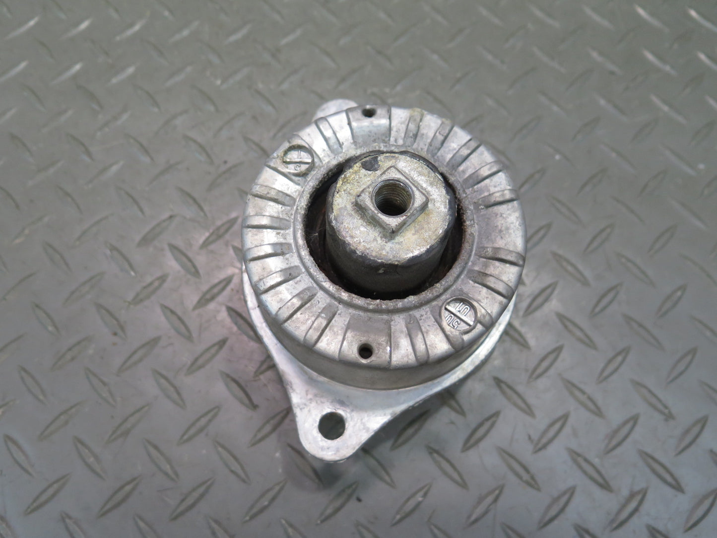1999-2004 Porsche 911 Carrera 996 Engine Motor Left & Right Mount Set