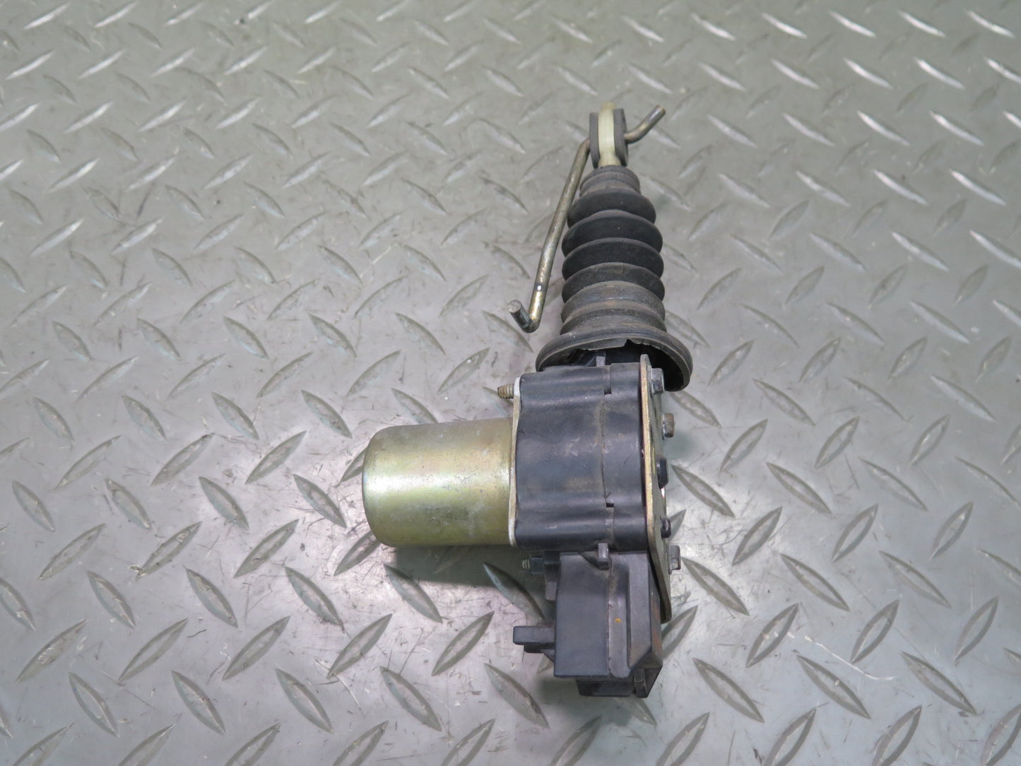 84-93 Chevrolet Corvette C4 Left Driver Door Central Lock Actuator Motor OEM