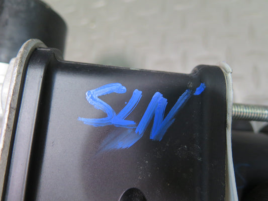 03-08 Mercedes R230 Brake Master Cylinder Fluid Reservoir 0004300112