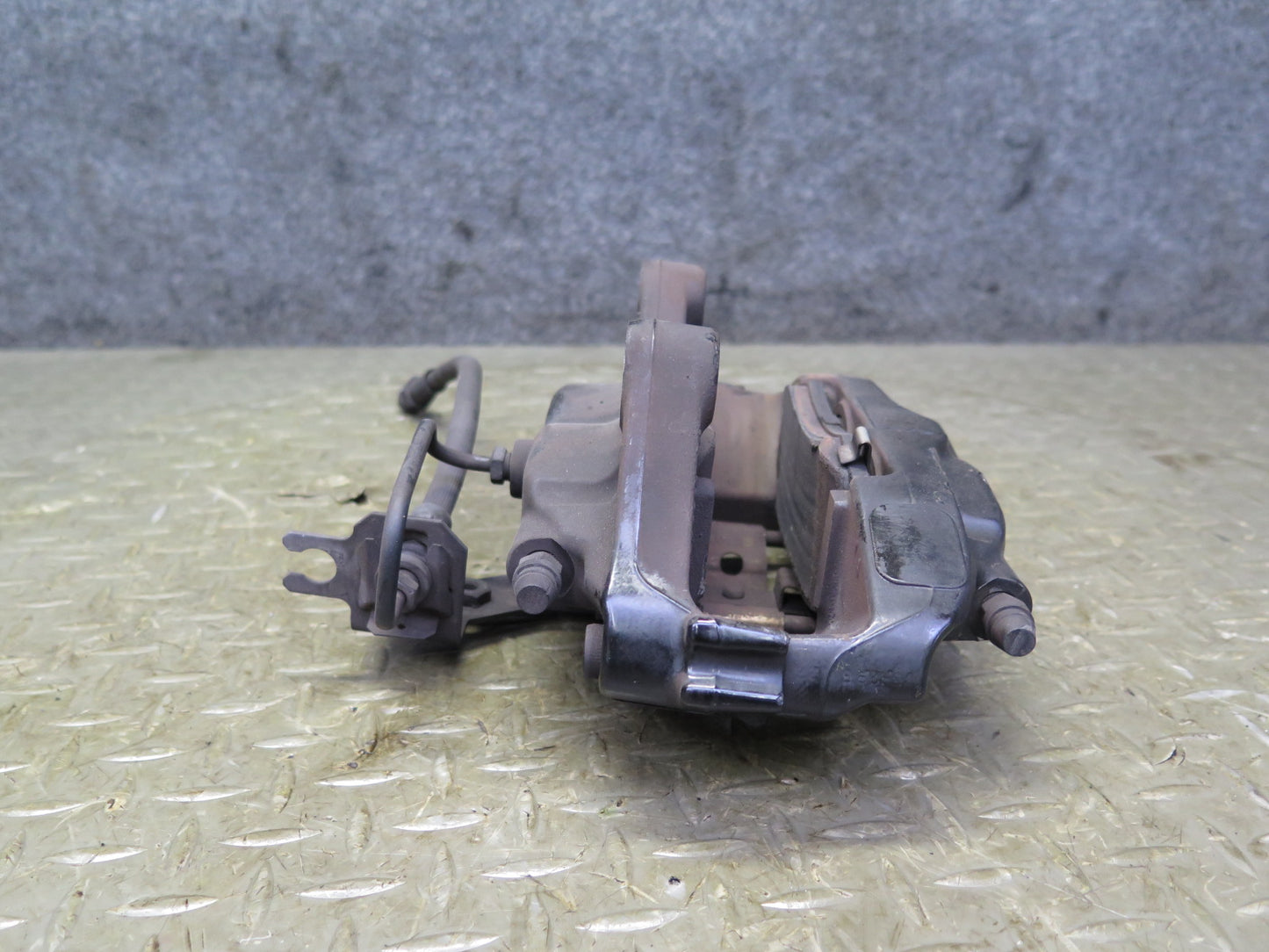 14-20 Maserati Ghibli M157 SQ4 Rear Left & Right Side Brembo Brake Caliper Set