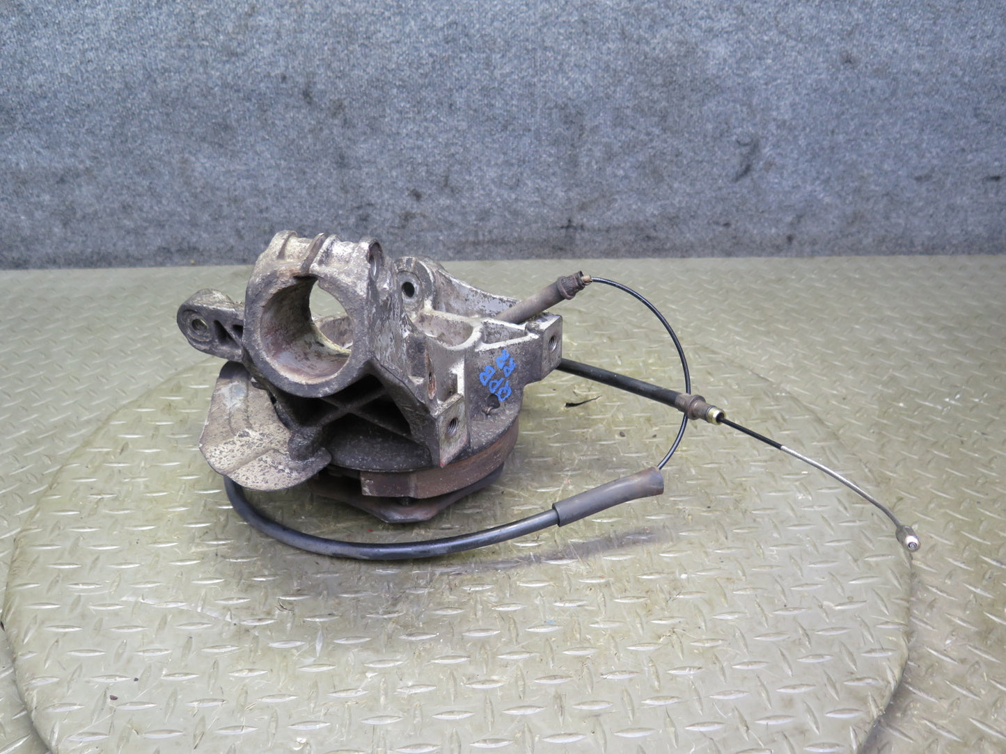 1997-2004 Porsche Boxster 986 Rear Right Spindle Knuckle Wheel Hub Bearing