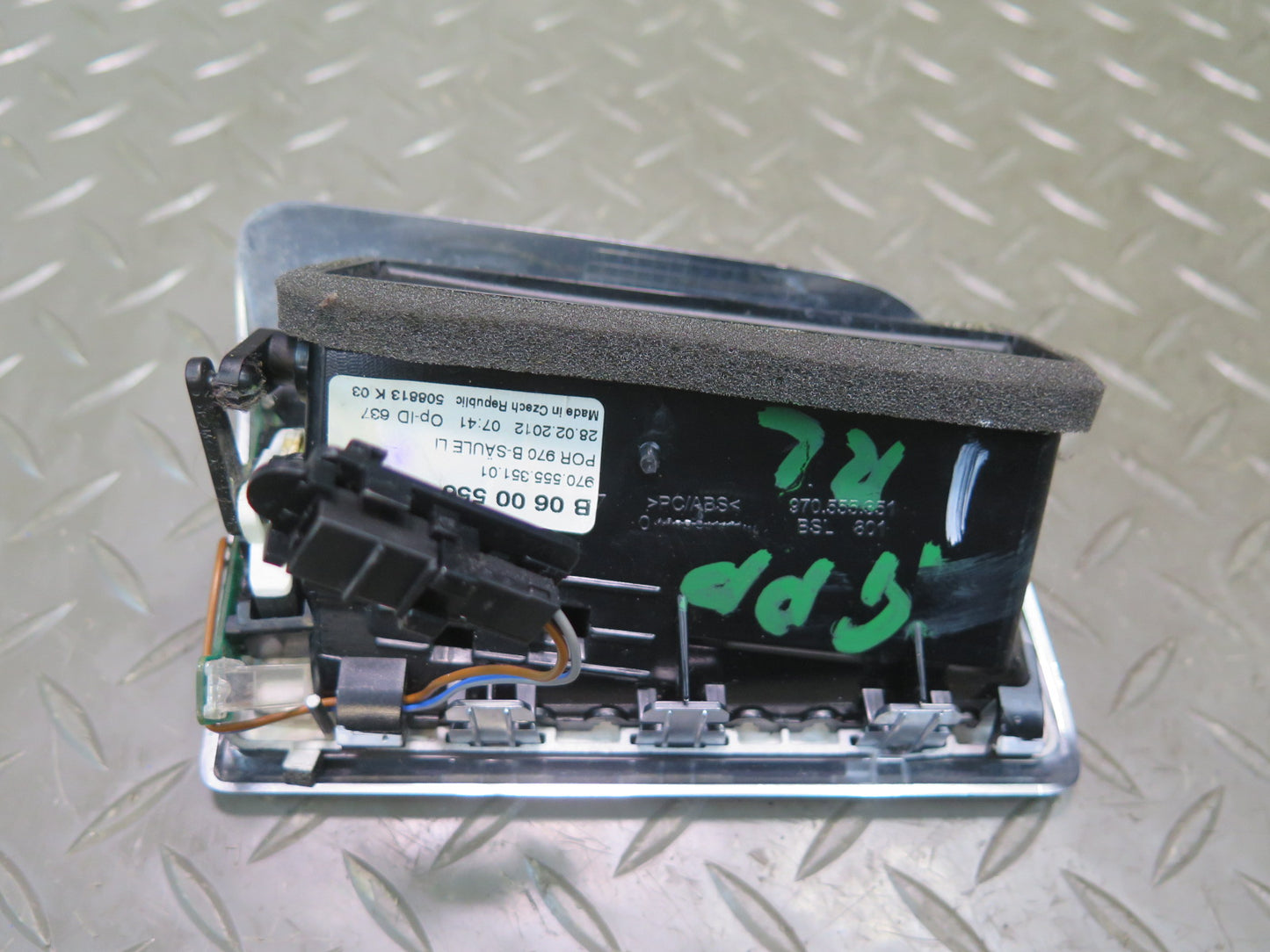 10-16 Porsche Panamera 970 Front Rear Left Right Dash A/C Heater Air Vent Set