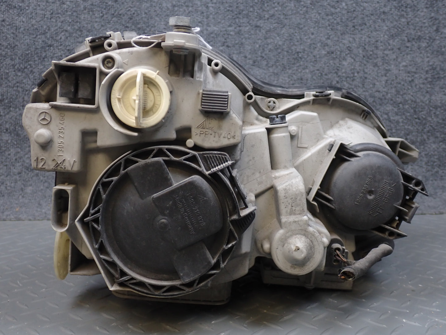 03-08 Mercedes R230 SL Front Left BI Xenon HID Headlight Lamp w Ballast OEM
