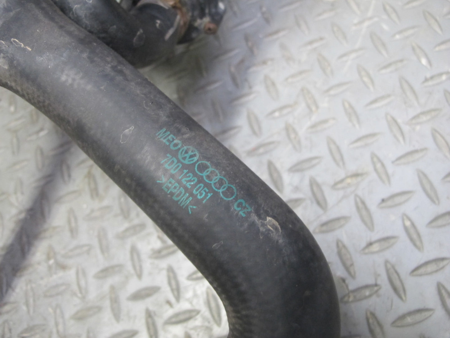 02-03 VW Eurovan T4 2.8L AXK Engine Radiator Coolant Hose Pipe Line Set OEM