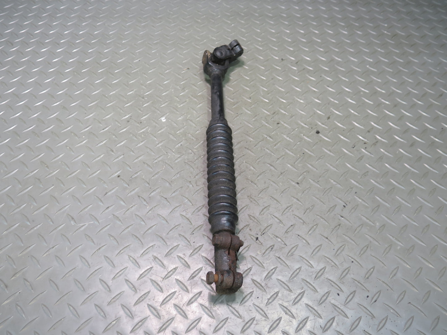 2003-2007 Lexus UZJ100L LX470 Steering Column U Joint Linkage Shaft