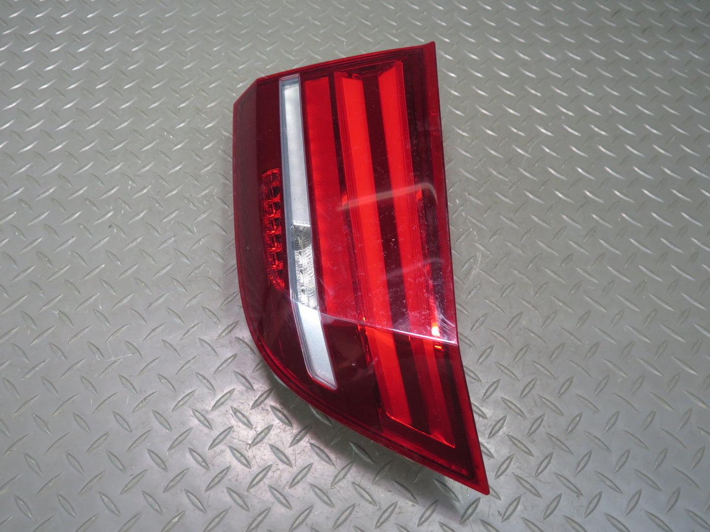 2014-2018 BMW F15 X5 Rear Left & Right Inner Trunk Lid Tail Light Lamp Set of 2