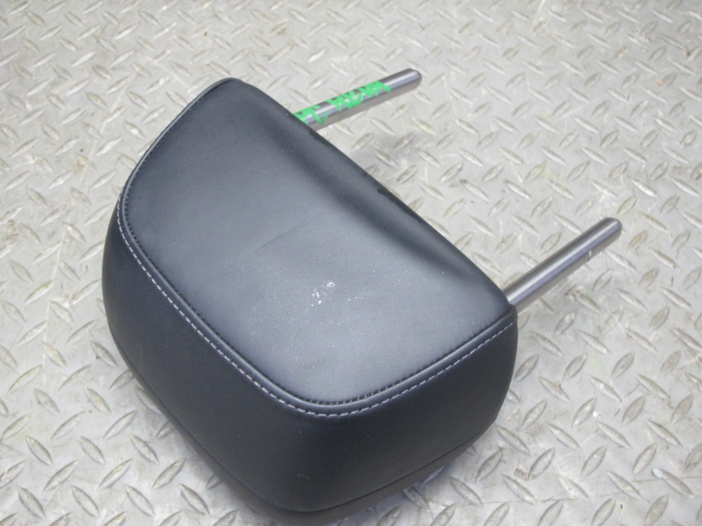 2011-2018 Porsche Cayenne 958 Rear Left Center Right Side Seat Headrest Set