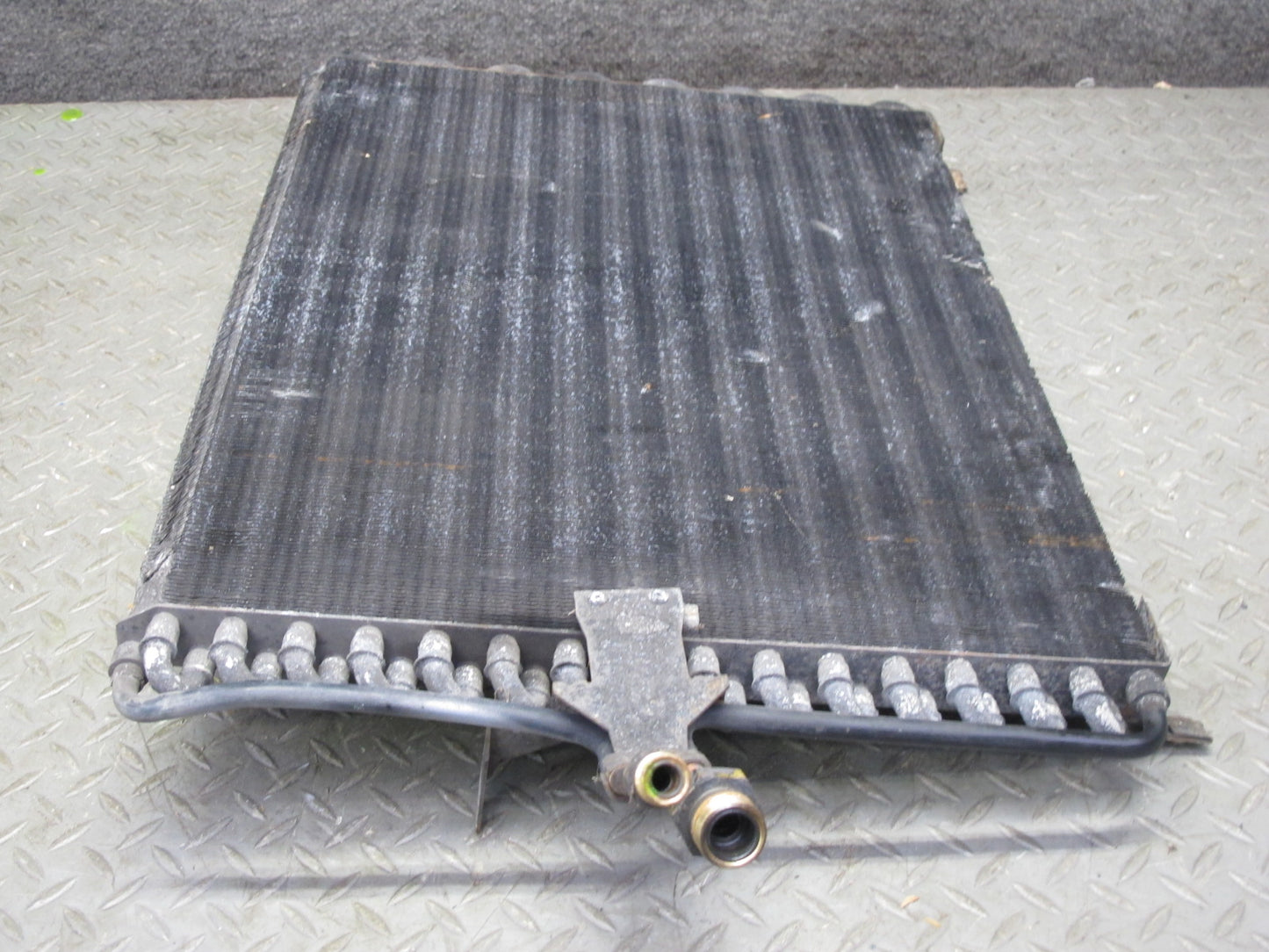 81-85 Mercedes W123 300D A/C Air Condition Condenser OEM