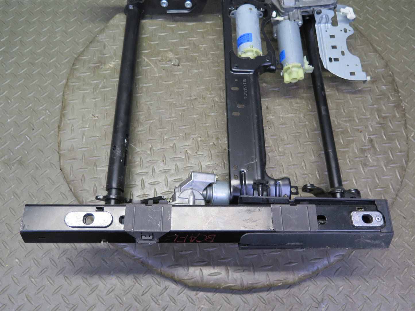 06-12 Bentley Continental Flying Spur Front Left Seat Lower Frame Track w Motors